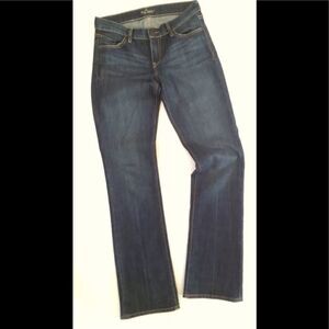 💥 Women’s The Diva low rise Boot  cut jeans size:8